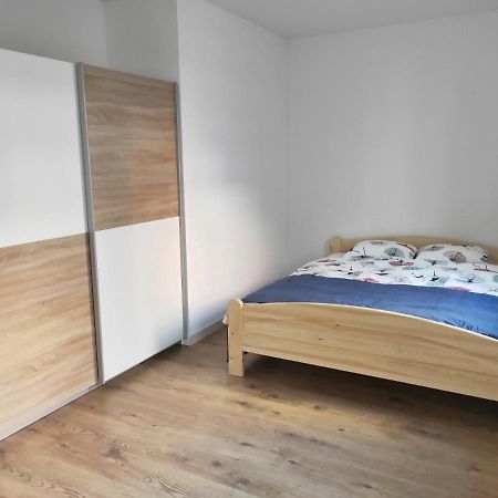 Maglonia Apartment Вроцлав Экстерьер фото