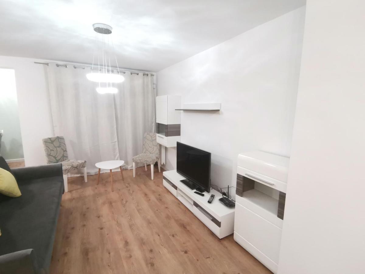 Maglonia Apartment Вроцлав Экстерьер фото